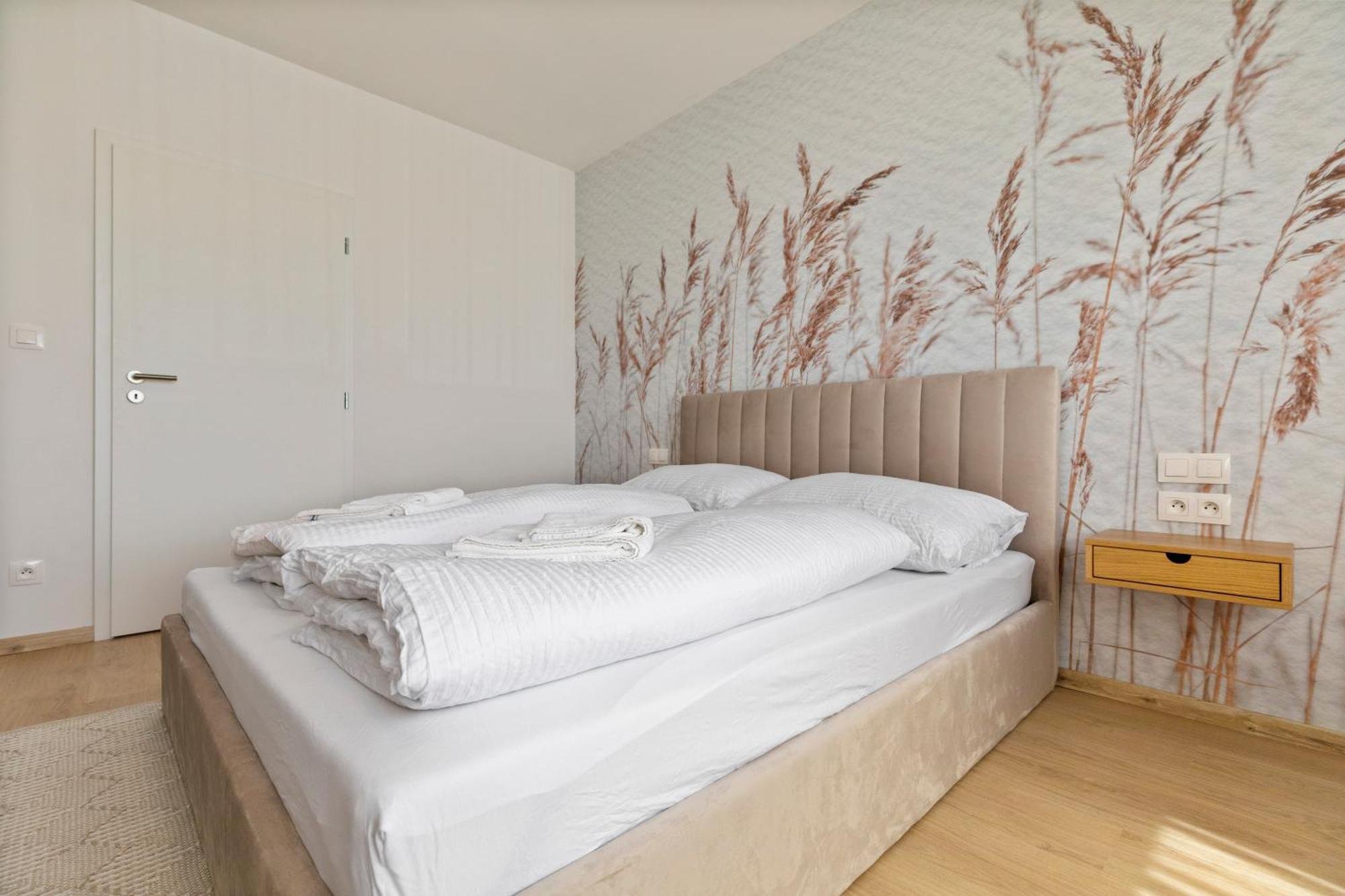מודרה Boho Apt W Jacuzzi, Grill & Garden מראה חיצוני תמונה