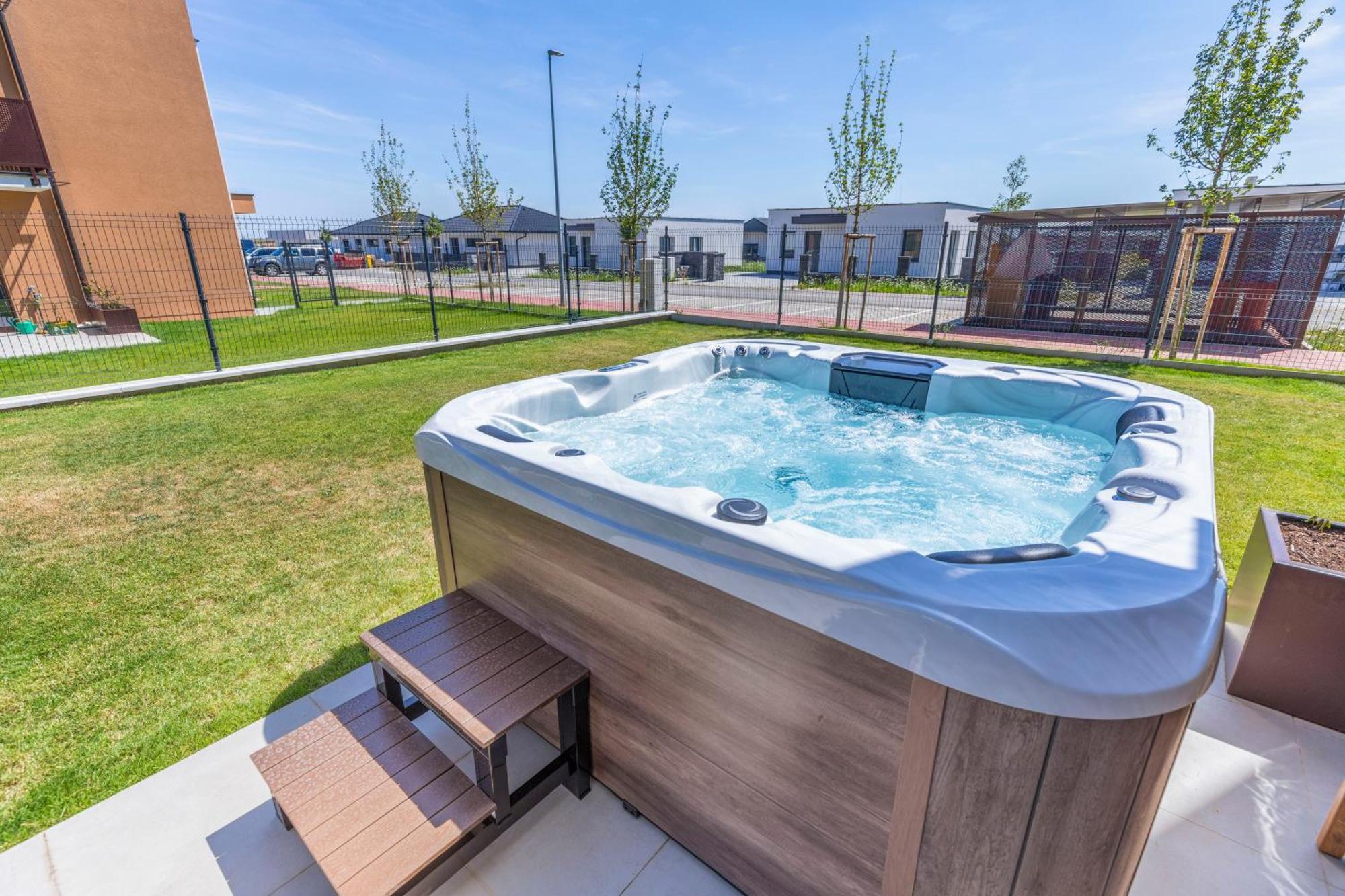 מודרה Boho Apt W Jacuzzi, Grill & Garden מראה חיצוני תמונה